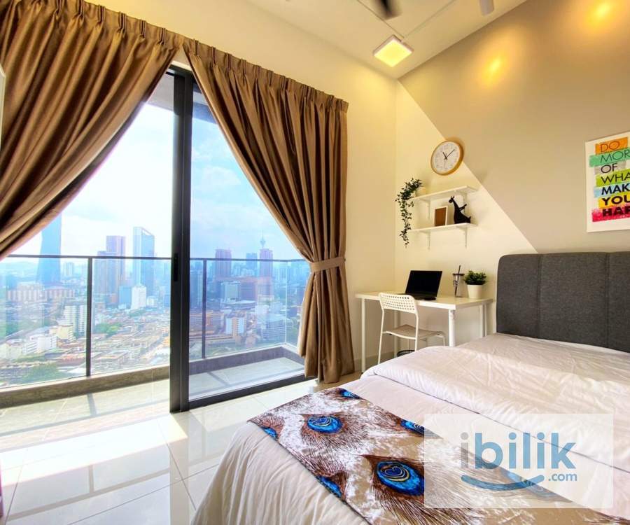 Middle Room at Continew Residence - Image 1