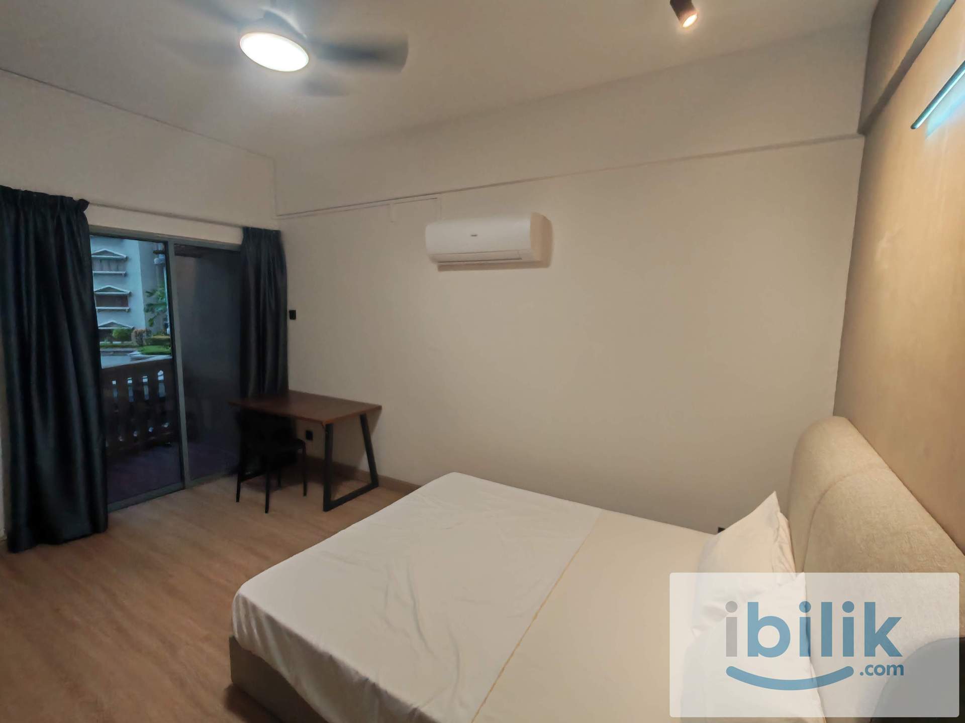 Middle Room at The Forum, TRX aJalan Tun Razak - Image 1