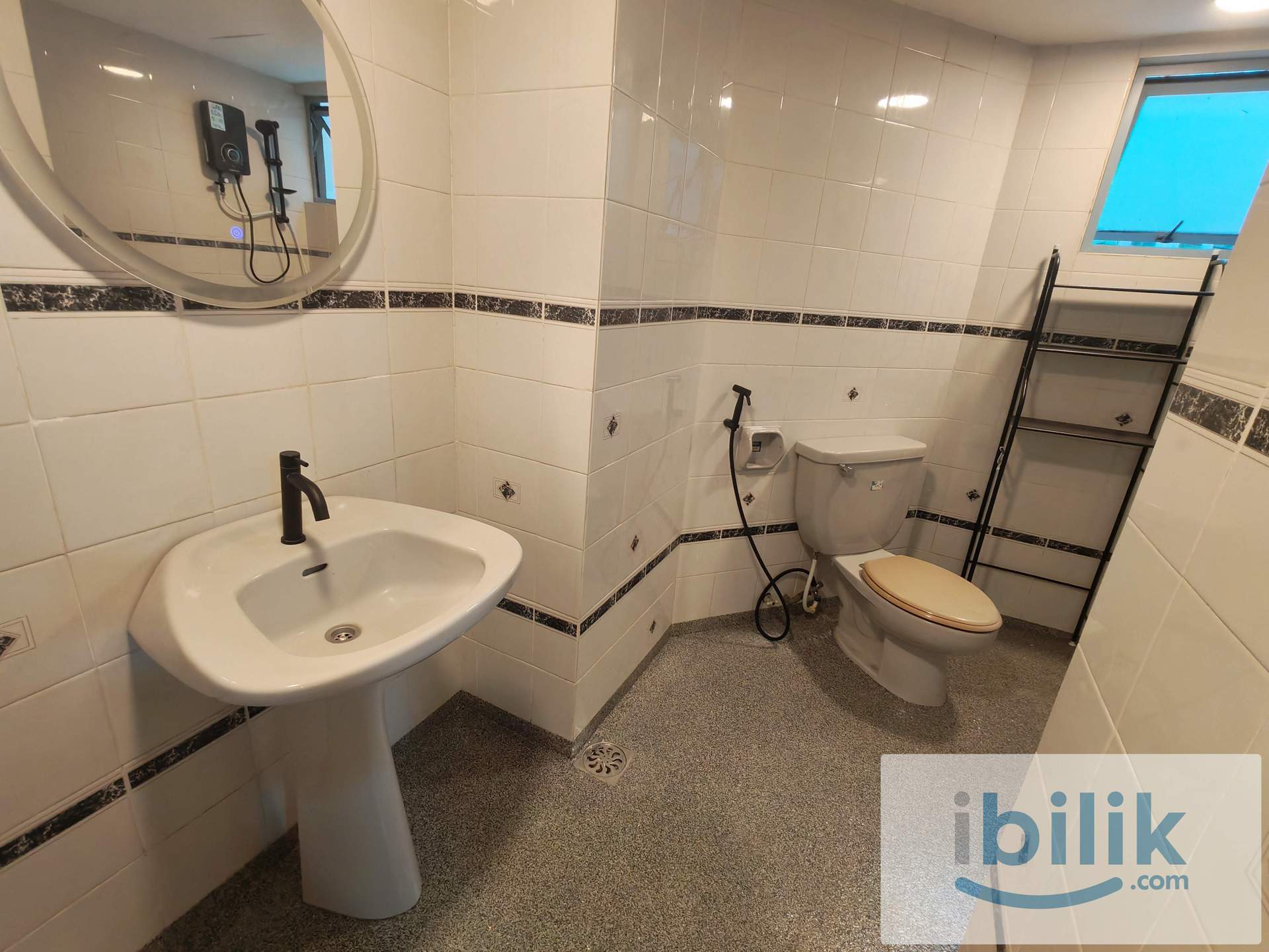 Master Room at The Forum, TRX, Jalan Tun Razak - Image 4