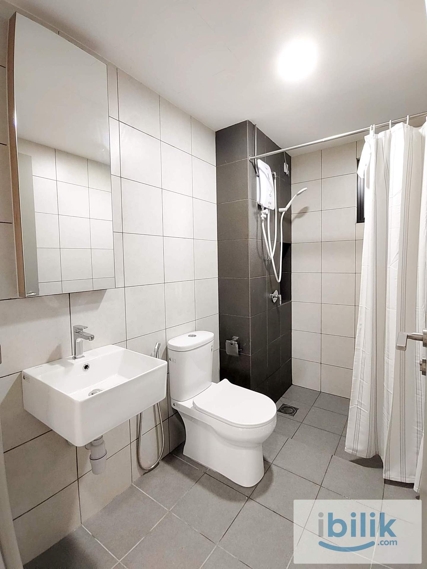 Near PJ Trade Centre❗️Fully Furnished Single Room 🤩👍 at D'Vervain Residence  - Image 5