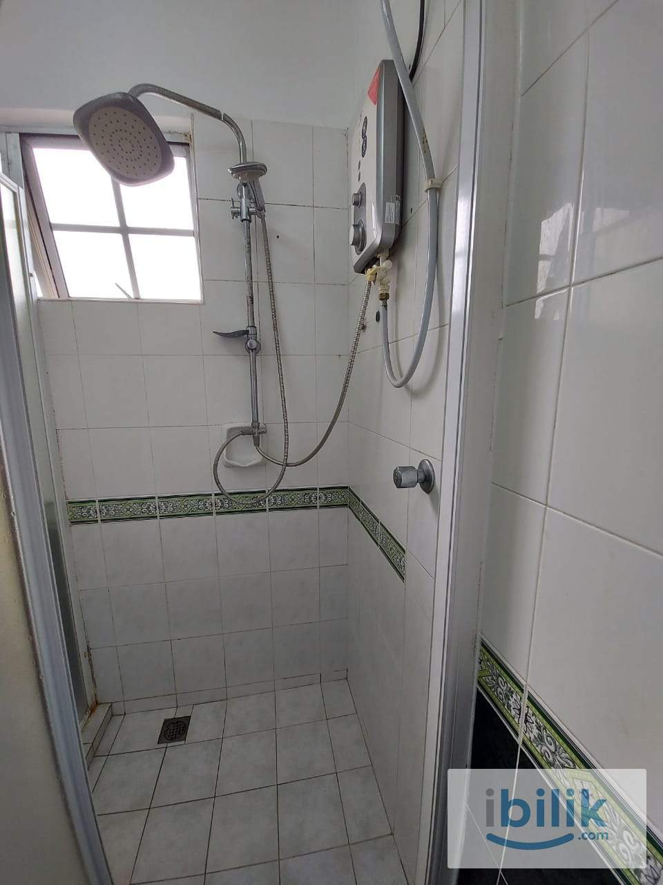 Nearby Help Uni Subang ✨Fully Furnished Medium Room🥰Ready Move in🚗 - Image 3