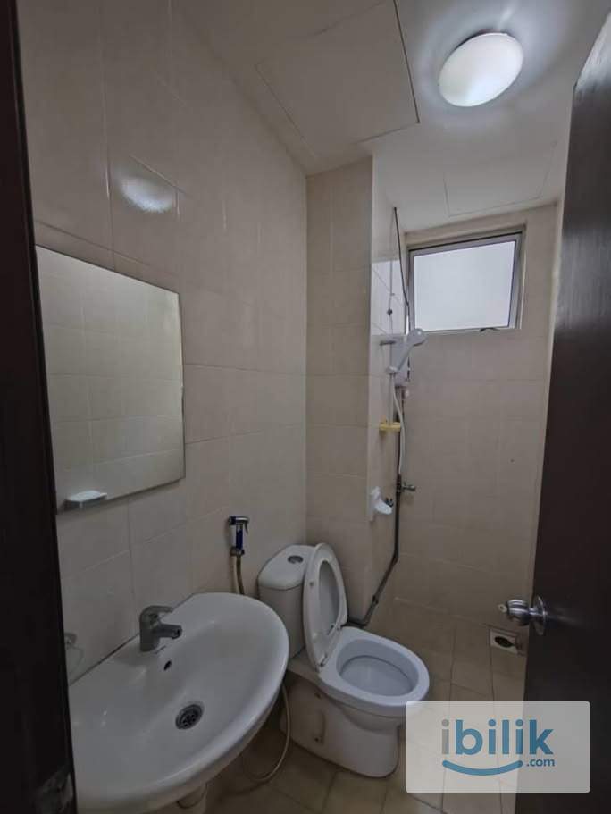 Subang SS15/16 [Inti/Sunway/Monash/Taylors] Middle Room for Rent - Image 9