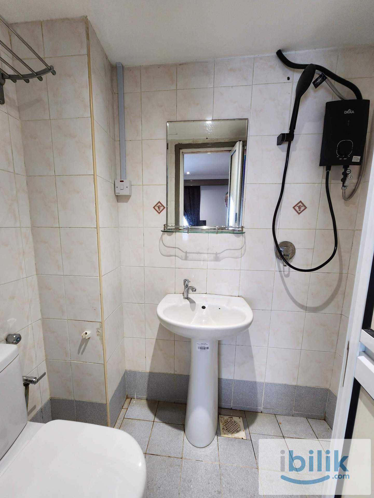✋STOP SCROLLING LIMITED ROOM 🧨🧨🧨HOTEL TYPE MASTER ROOM 🧨🧨🧨 Cozy , Comfy & Spacious Room , WOW !!🎈 🛏PRIVATE ROOM & PRIVAT - Image 4