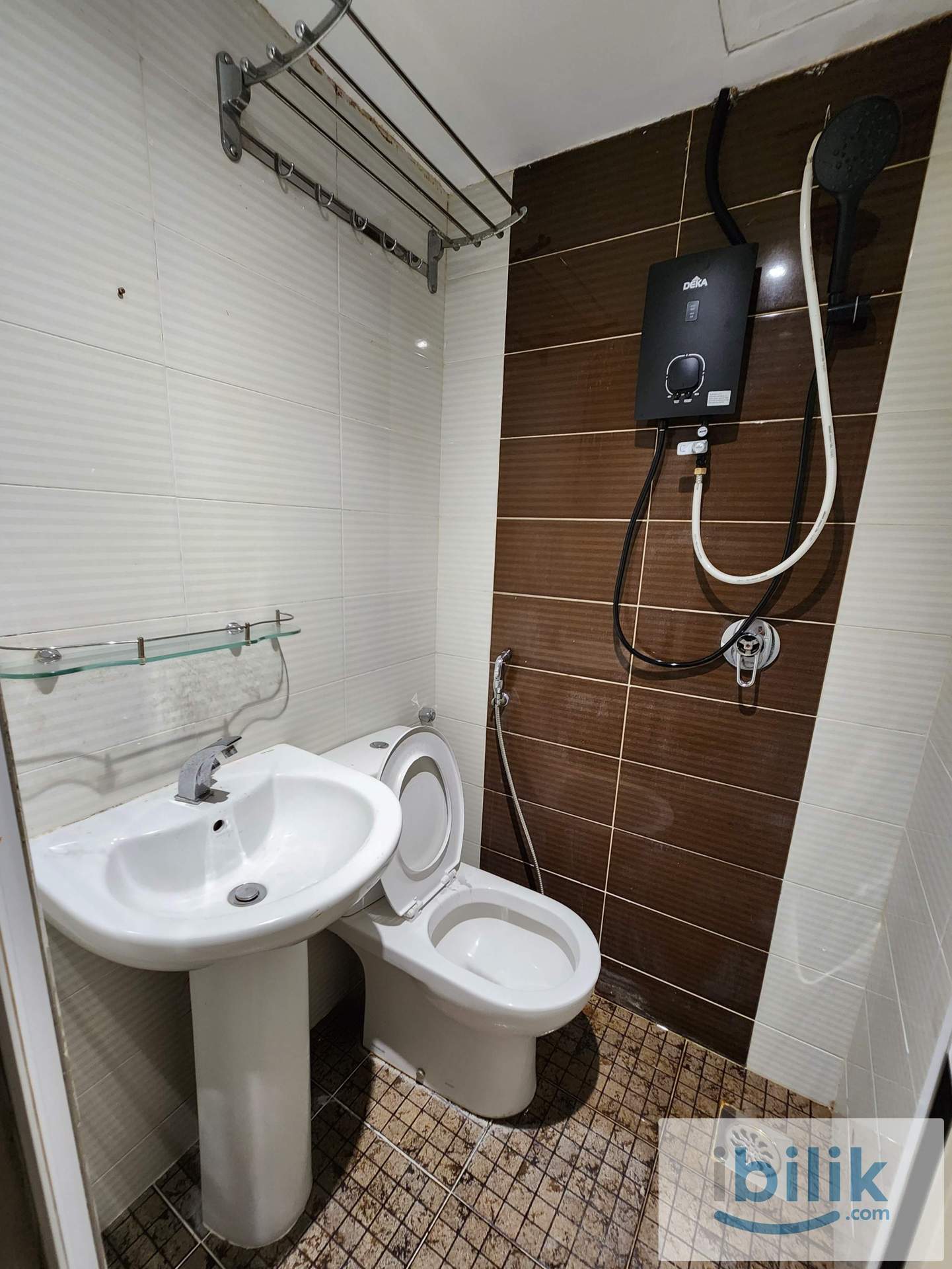 SINGLE ROOM WITH BATHROOM , LAST 3 ONLYYY⭐⭐⭐Grand Maria Hotel Chow Kit ⭐⭐⭐ - Image 3