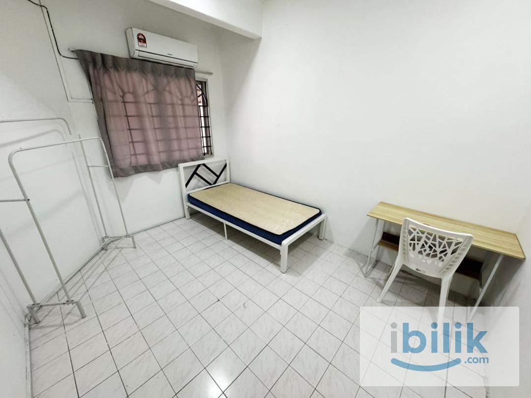 🏠Medium Room For Rent At SS2 Petaling Jaya🏠Nearby Sea Park,LRT Taman Paramount,LRT Taman bahagia🚝Zero Deposit Apply💰 - Image 1