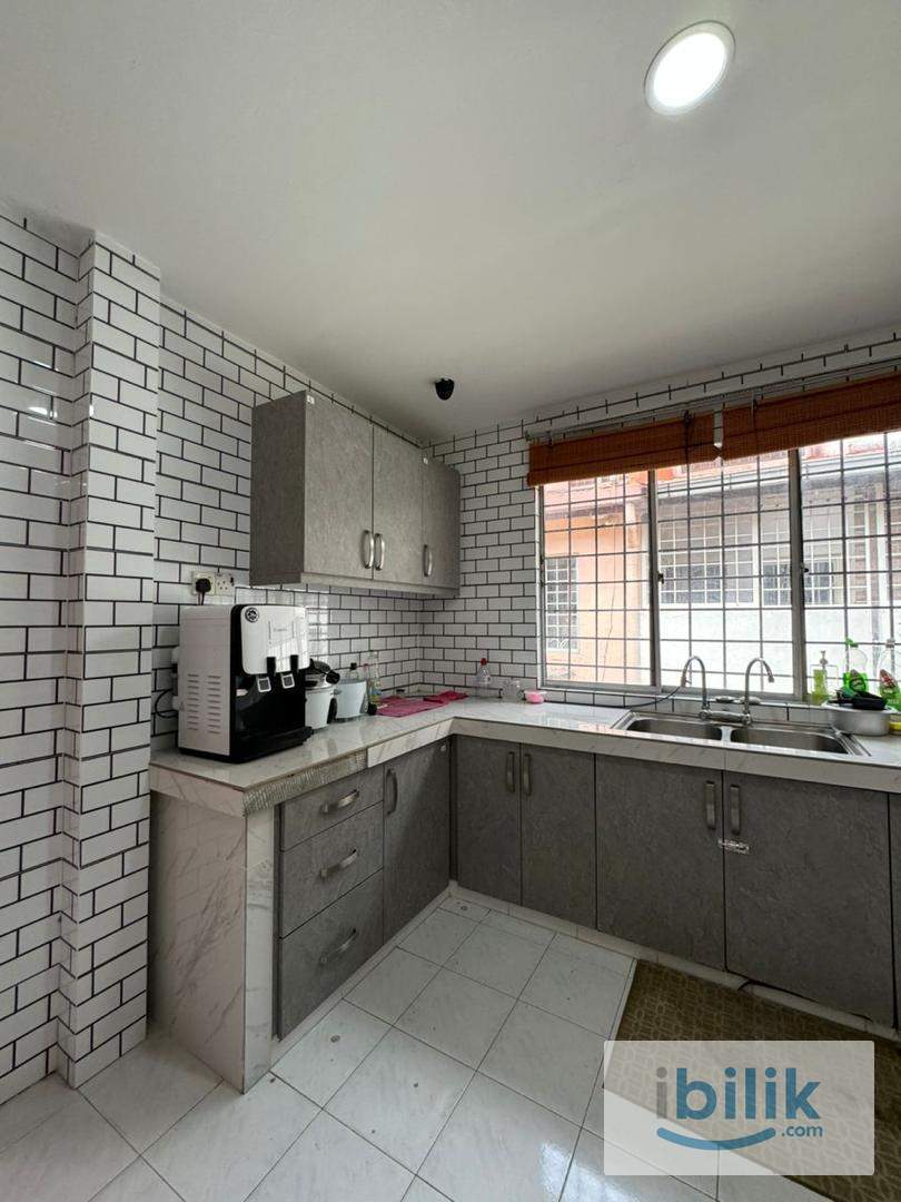 🏠Medium Room For Rent At Bandar Utama🏠Nearby🚗MRT Bandar,One Power House,One Utama Pj,Ikea Damansara,The Curve - Image 2