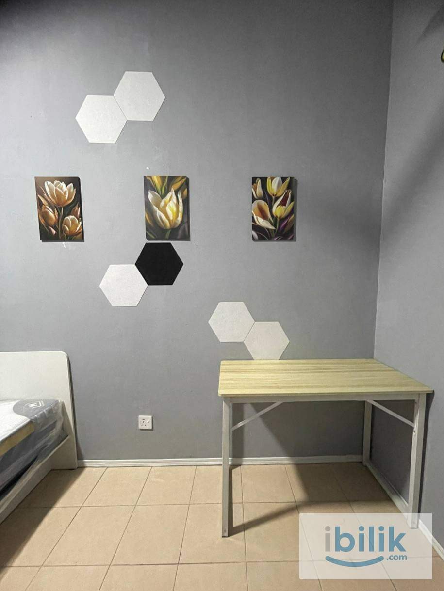 "Jangan Sewa Bilik Kosong! Penat Nak Beli Perabot. Sewa Sini, Semua Dah Ada! 🛋️🚫" - Image 3