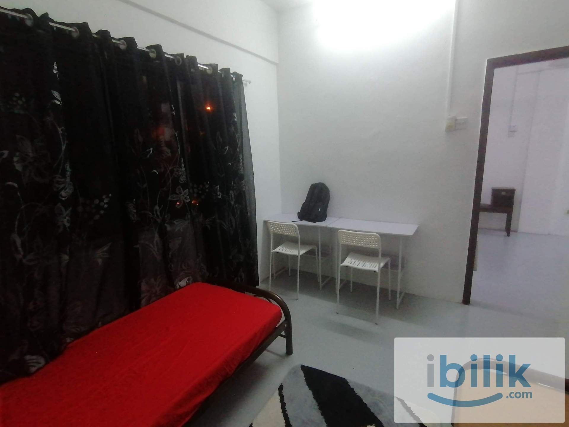 Shared Master Room in Tingkat 1 PANGSAPURI JATI, KOTA PERDANA with full furnish for 2 persons only - Image 5