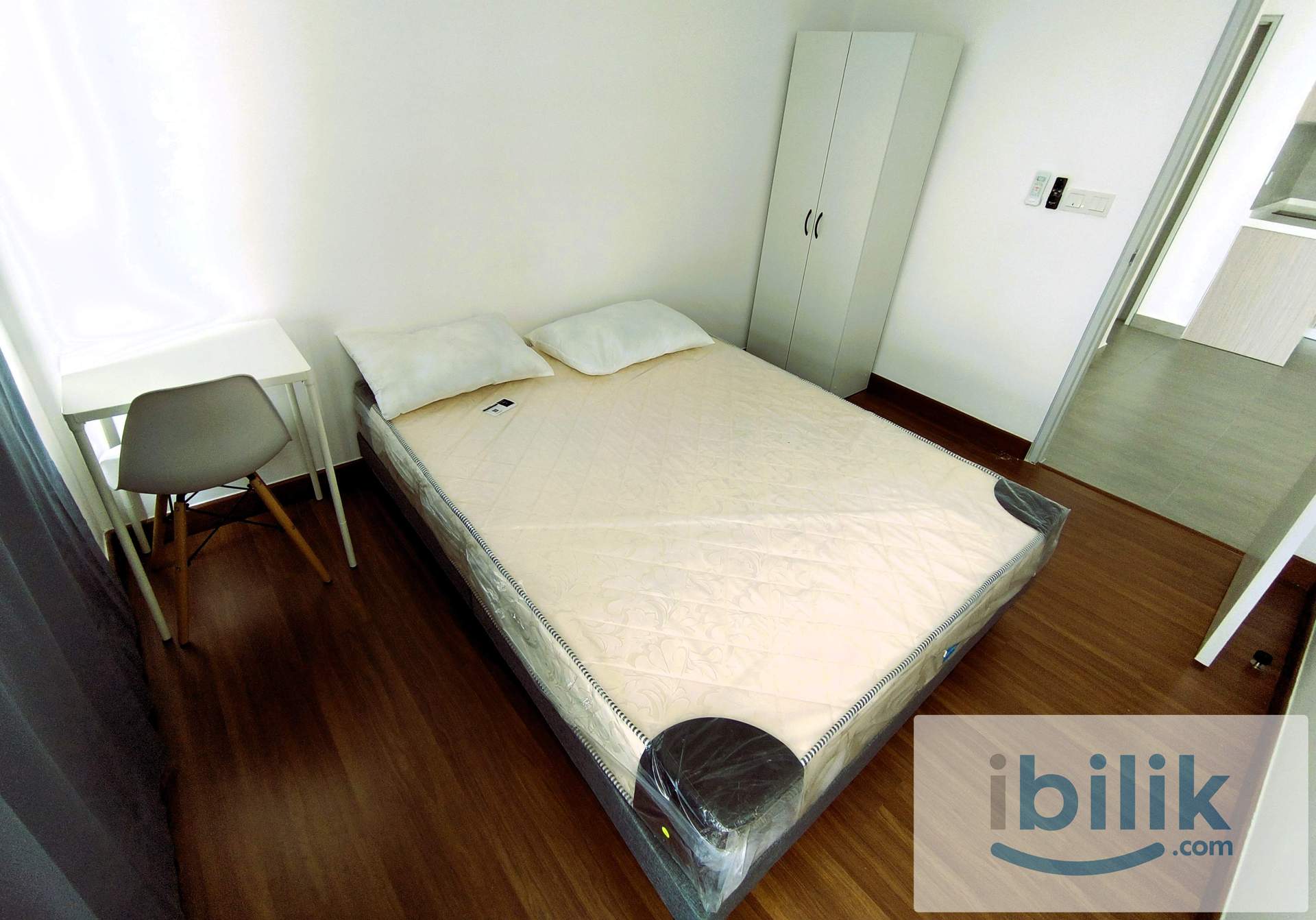 💁‍♀️Female Unit Medium Room For Rent, 5min to Setia City, Kossan, Top Glove Tower, 8min to Bukit Raja, 30min to IJOK - Image 1