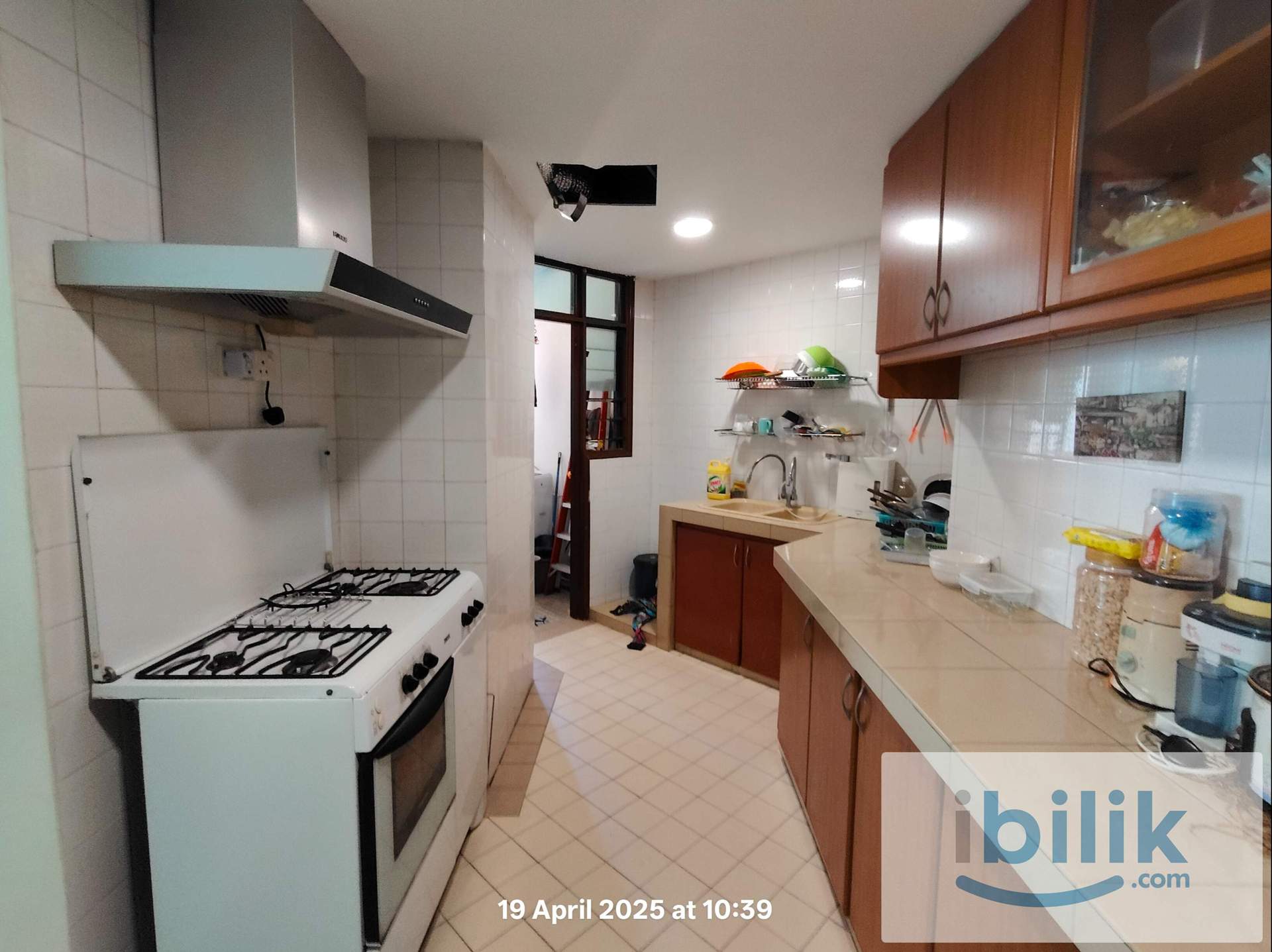 Bistari Condo Middle Room (R2) ALL FEMALE, PWTC LRT, Sunway Putra Mall - Image 8
