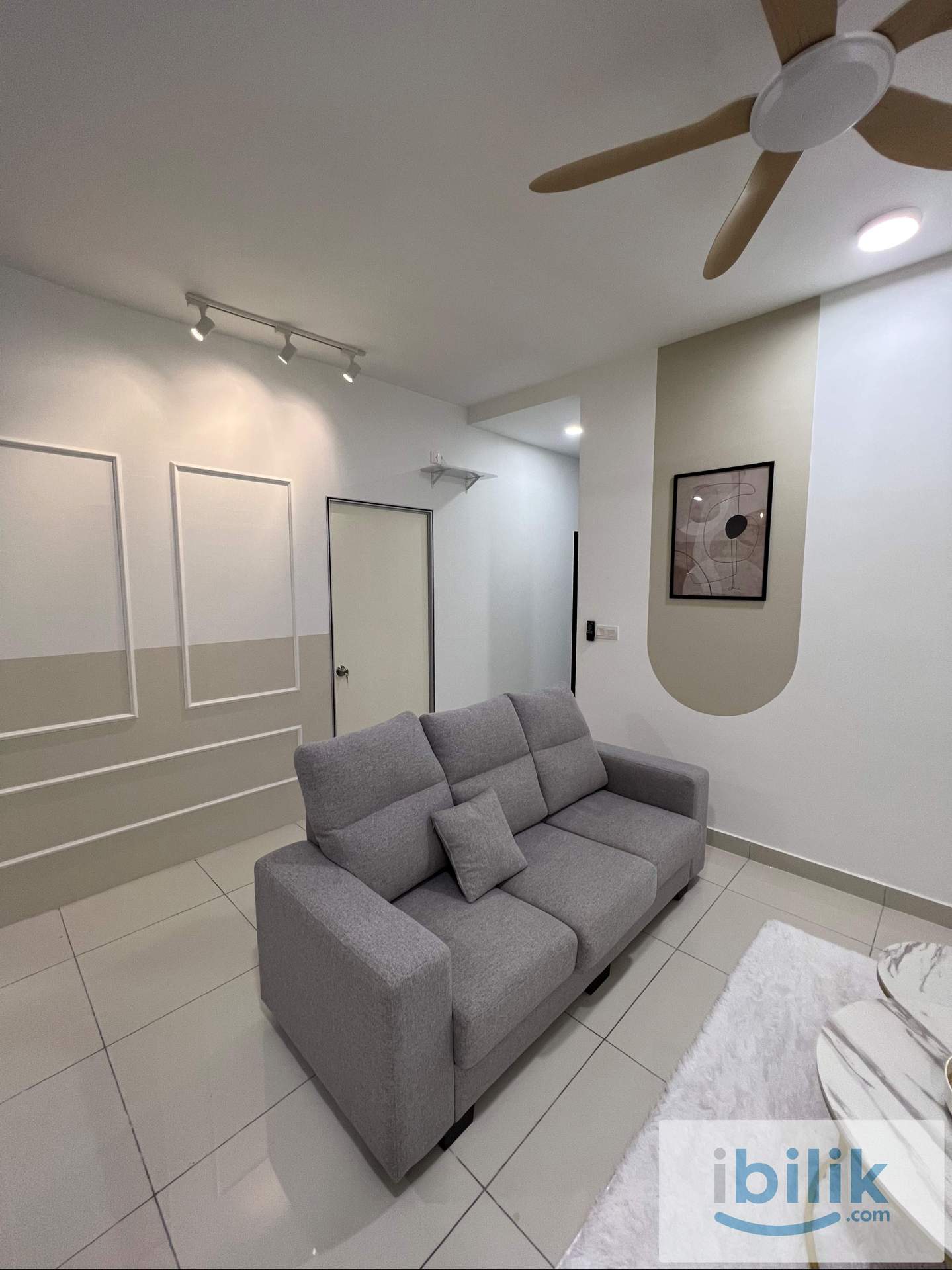 Small Room @The Havre Residence - Image 5