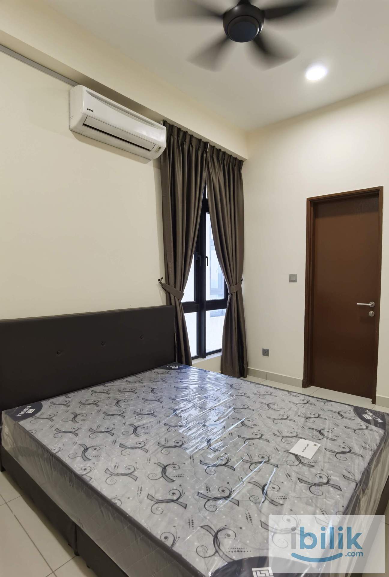 [Walking to MRT] Middle Room with Bathroom at J Dupion Residence, Cheras Taman Tenaga Taman Pertama Near HUKM - Image 1