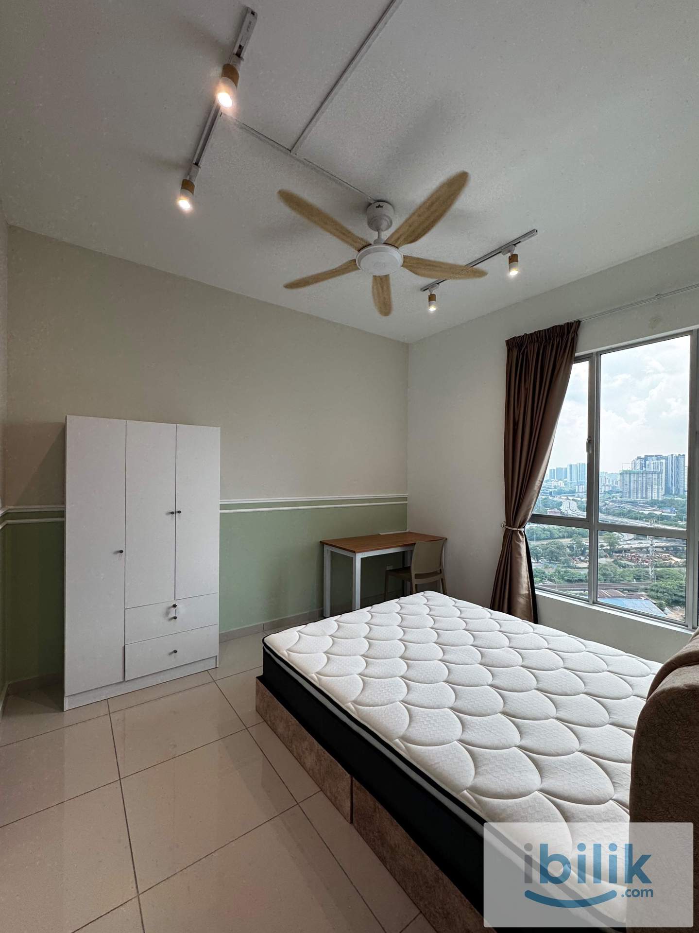 Master Room at Nikka City Sentral Residence (next to Pixel City Sentral) Bandar Sri Permaisuri Cheras LRT Salak Selatan - Image 1