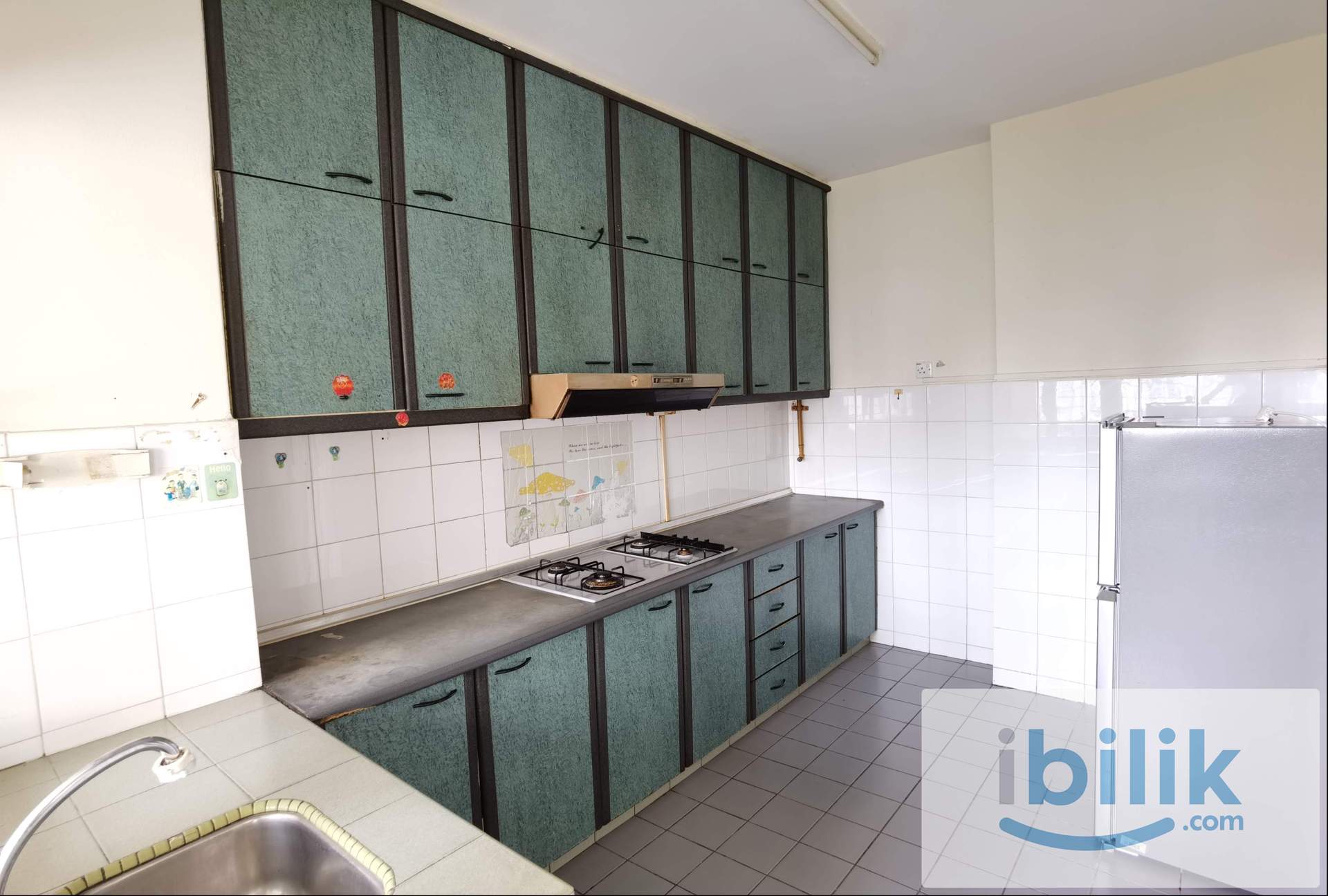 Middle balcony room for rent at BAM Villa Condominium Maluri Cheras Near MRT LRT Sunway Velocity - Image 4