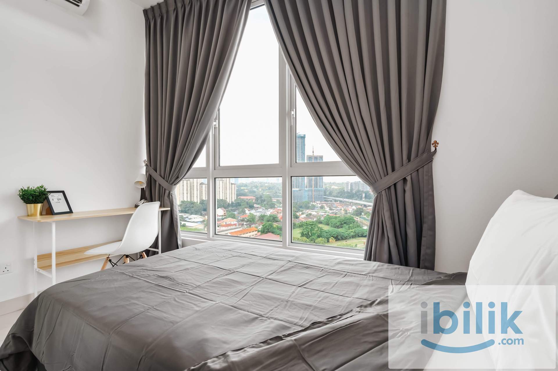 Middle Room at Rica Residence, Sentul [PROMO] [FULLY FURNISHED] - Image 2