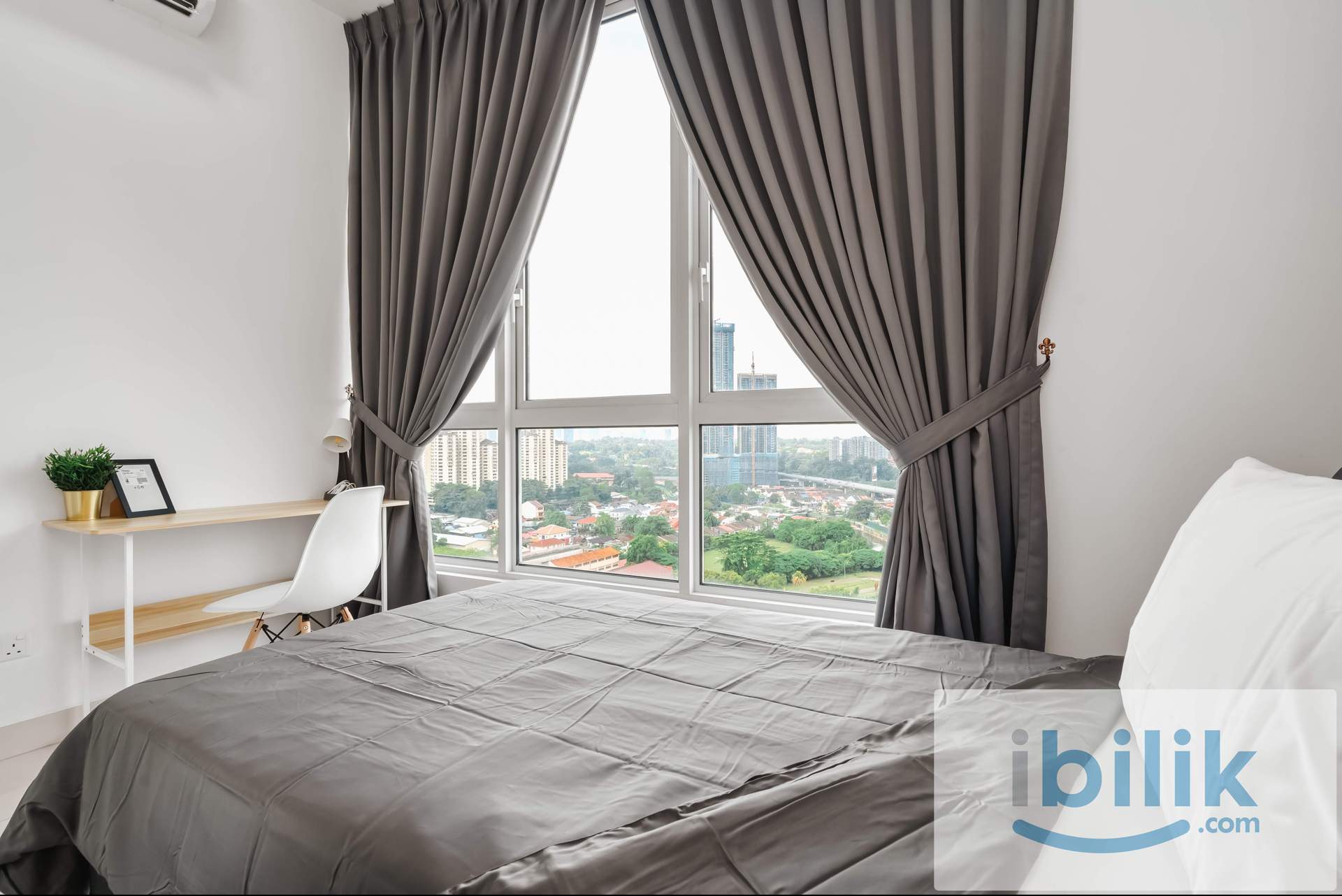 Middle Room at Rica Residence, Sentul [PROMO] [FULLY FURNISHED] - Image 2