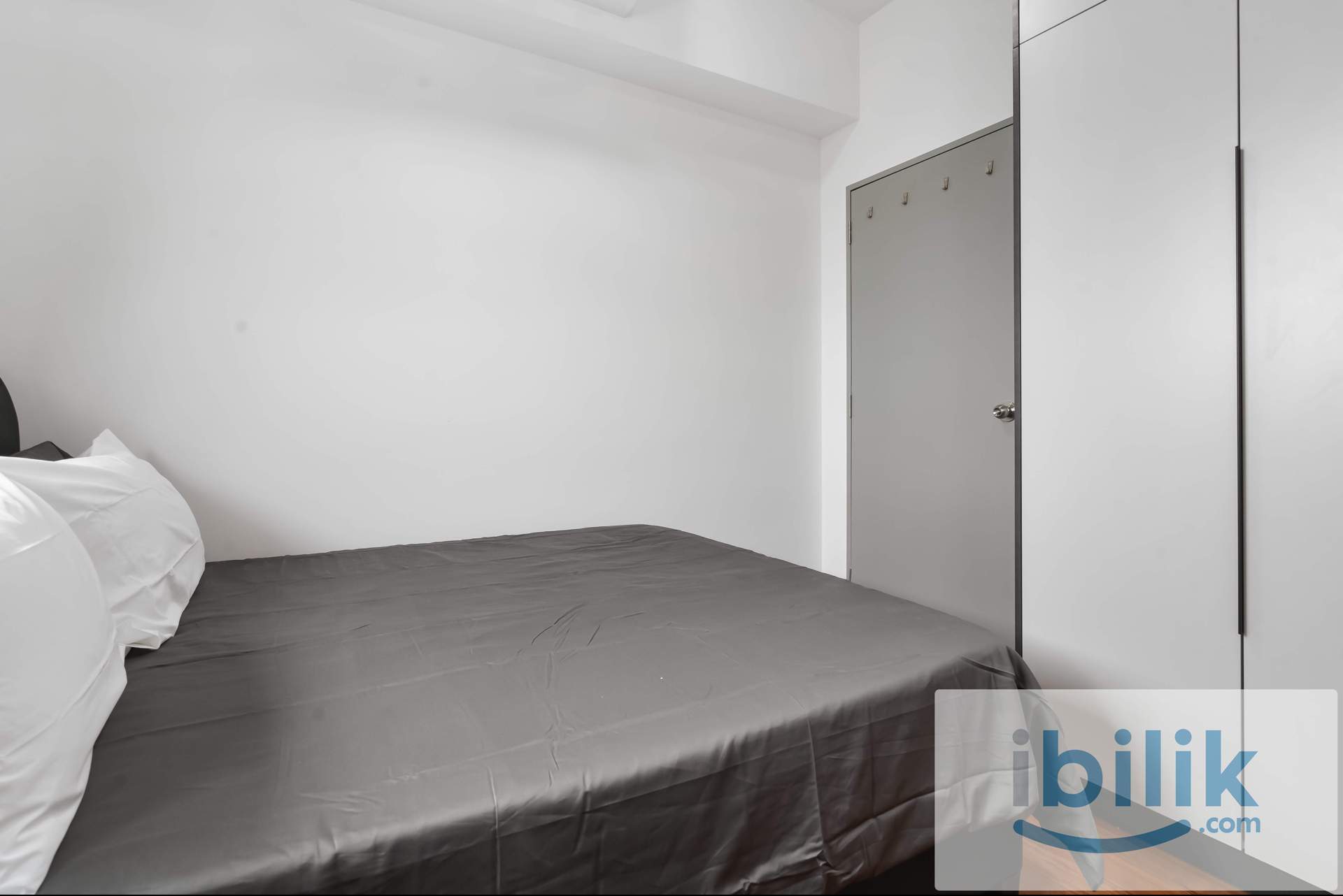 Middle Room at M Vertica Residence, Cheras [PROMO] [FULLY FURNISHED] - Image 3