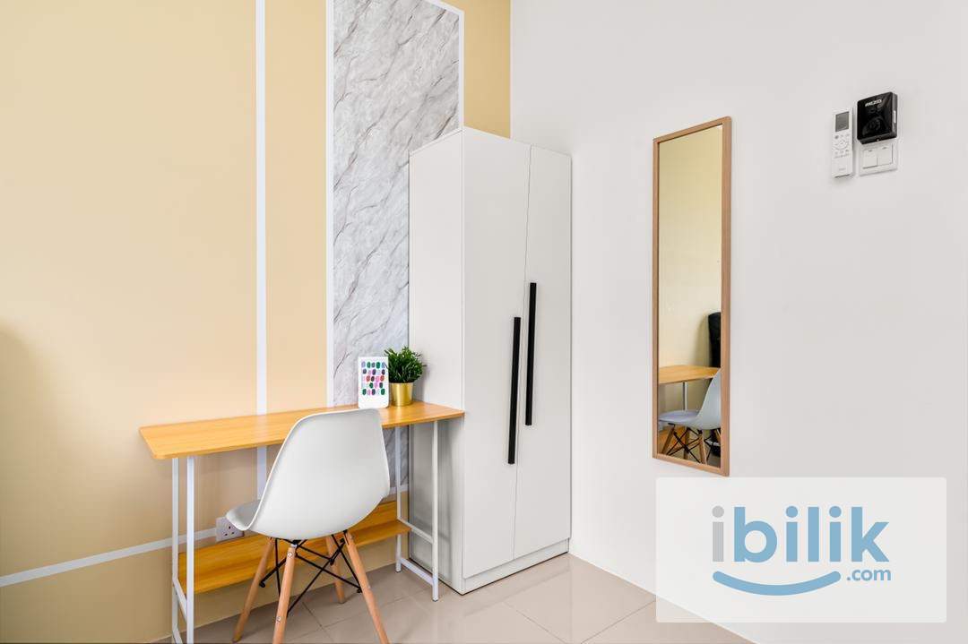 Middle Room at Platinum Splendor Residence, Semarak [PROMO] [FULLY FURNISHED] - Image 4