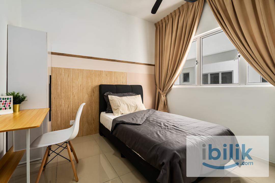 Middle Room at Platinum Splendor Residence, Semarak [FULLY FURNISHED] [PROMO]  - Image 1