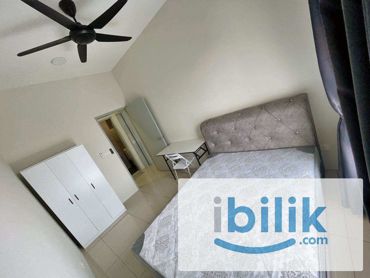 Medium room for rent at Platinum OUG - Image 1