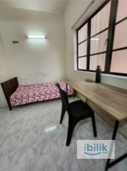 Single room 1st Floor Condo for rent - Image 2