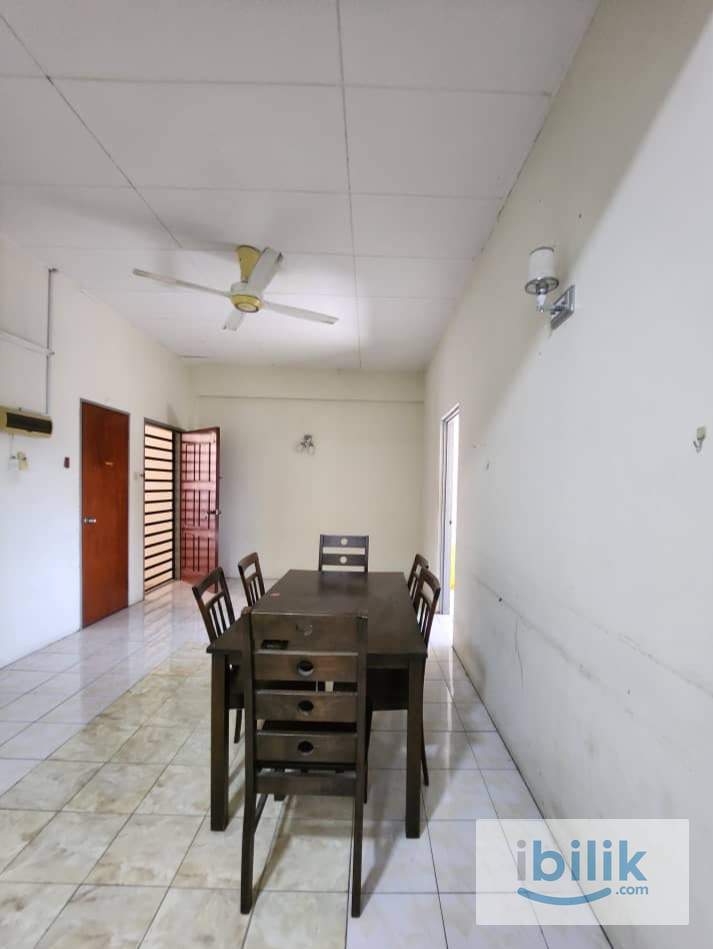 Single room 4th floor Condo for rent - Image 2