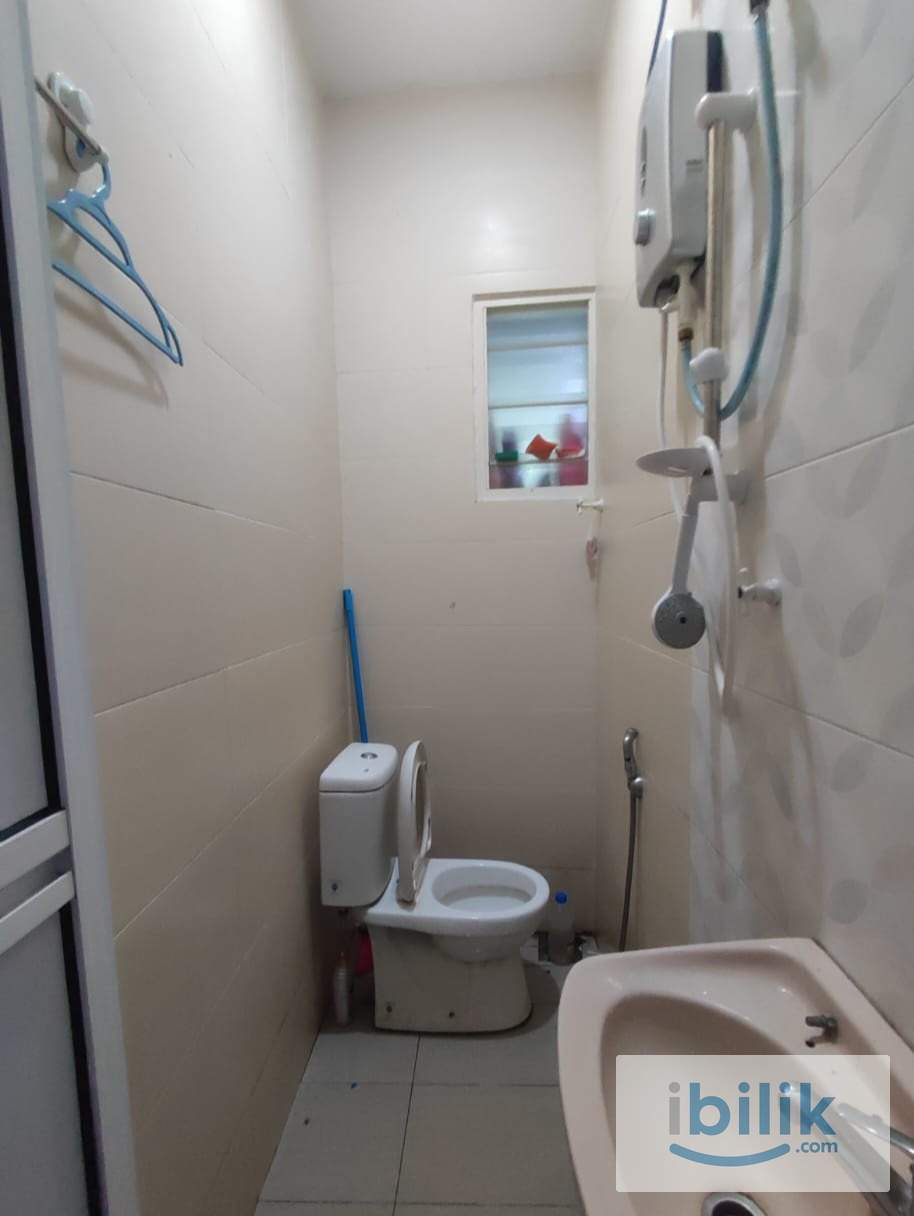 Room for rent at Taman Fair, near GH ipoh - Image 3