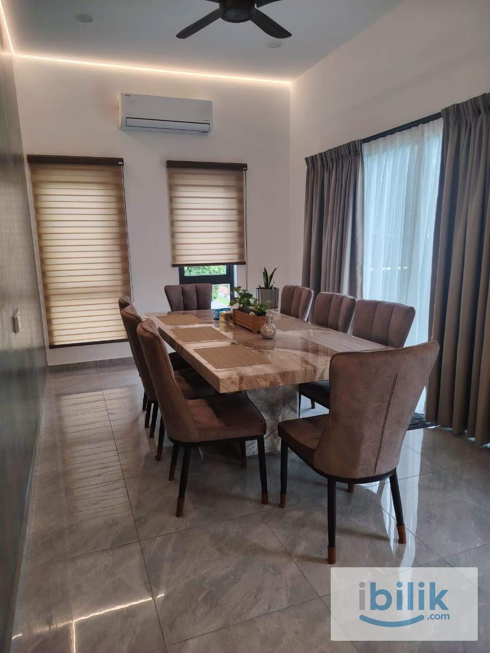 Master room in Bungalow for rent at Pasir Pinji, Ipoh - Image 3