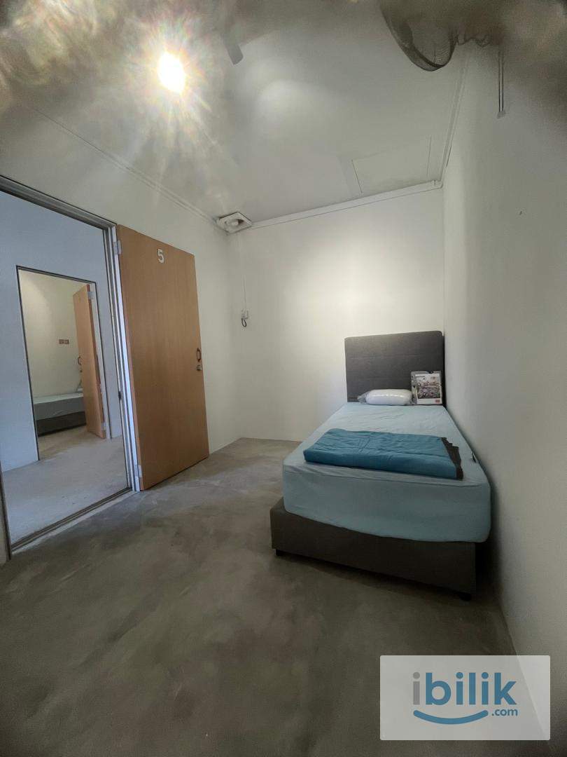 Fully furnished room at bercham selatan ipoh - Image 1