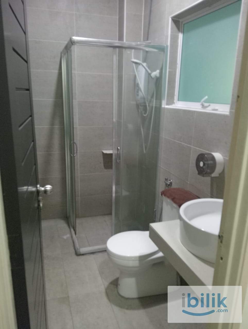 Fully furnished aircond room at gunung lang ipoh - Image 3
