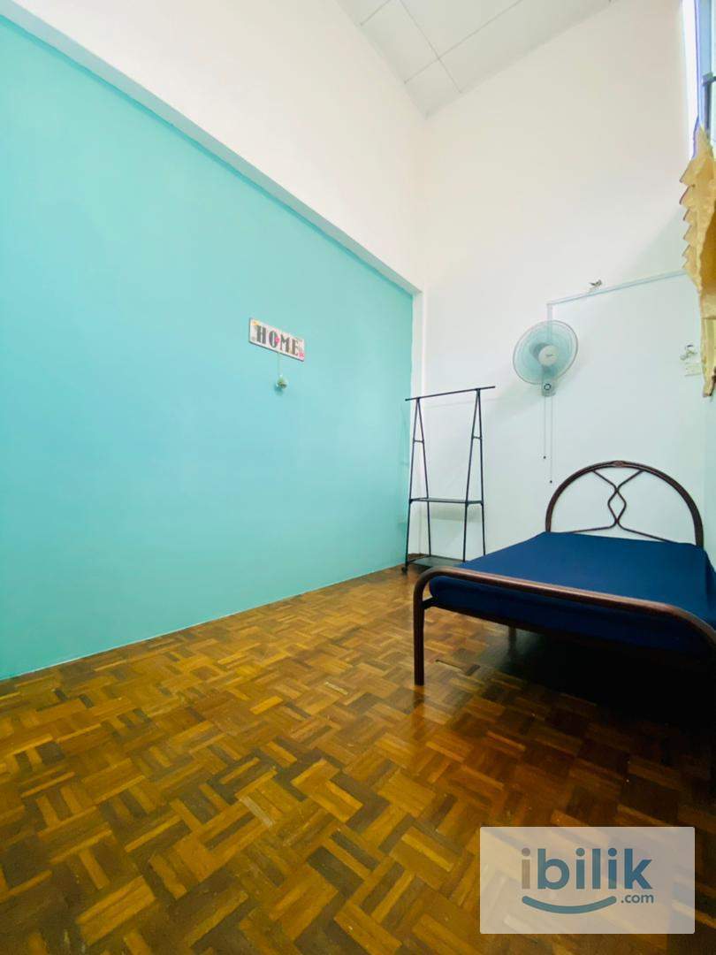 🏠Room For Rent At SS2 Petaling Jaya🏠Nearby Sea Park,LRT Taman Paramount🚝Zero Deposit Apply💰 - Image 1