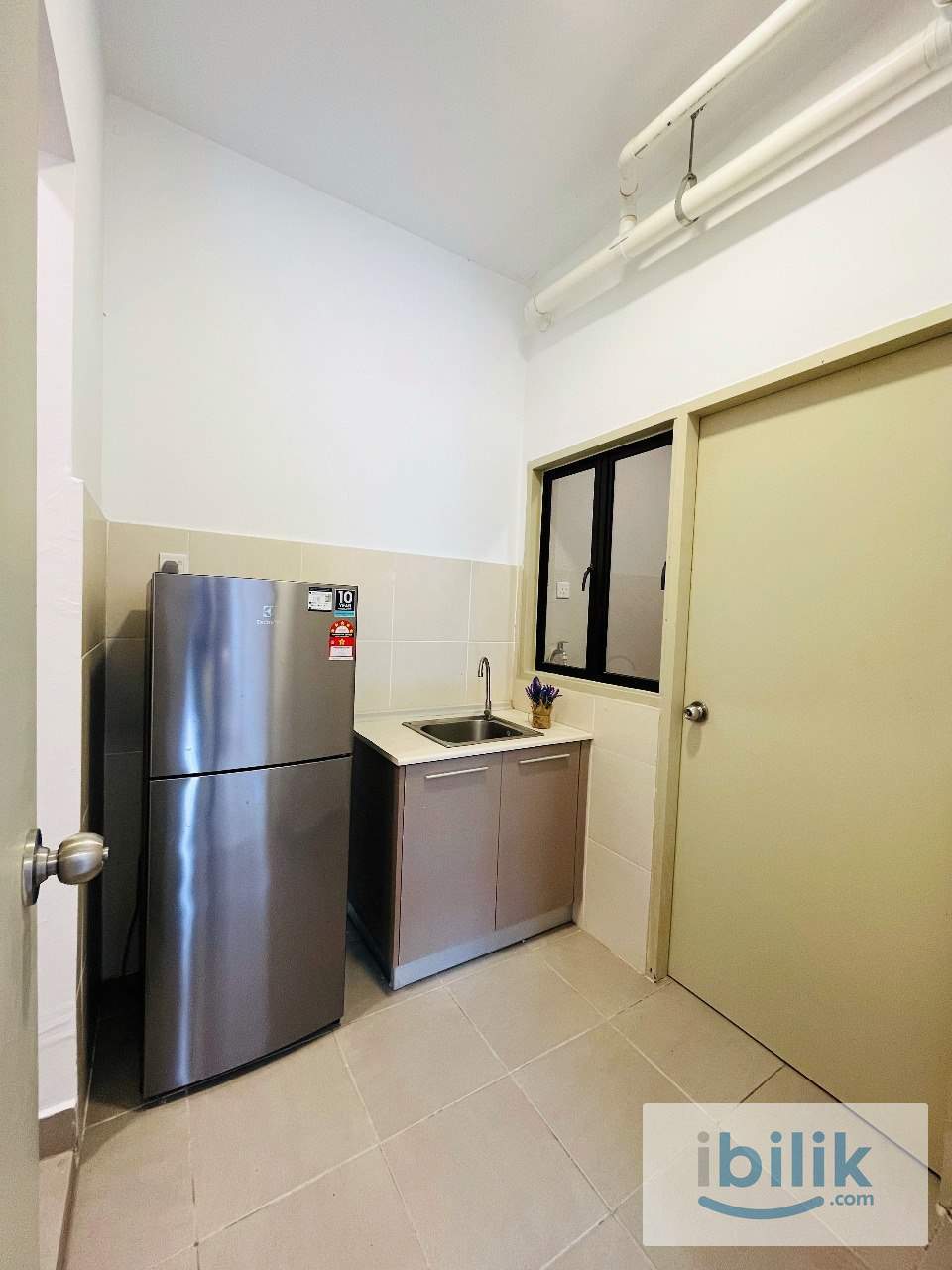 [NON SHARING] BILIK SEWA RESIDENSI LILI, NILAI - Image 2