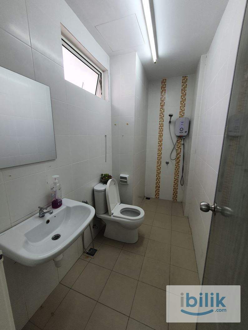 (Room for Rent) Master Room @ Bayan Lepas - Image 4