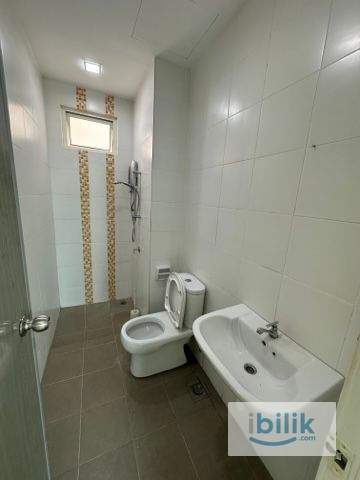 (Room for Rent) Master Room @ Bayan Lepas - Image 4
