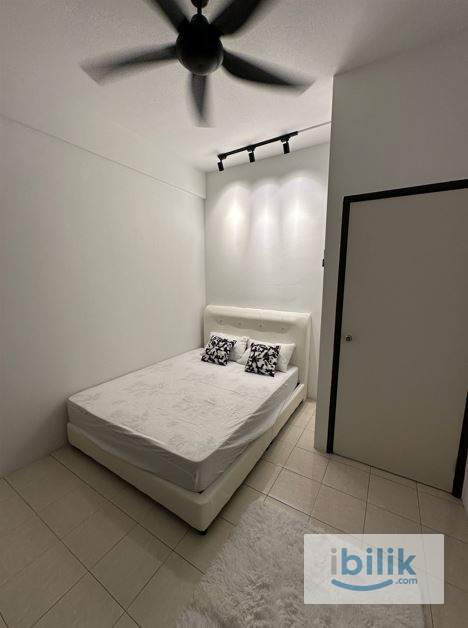 🌴🌟 Big Master Room for Rent @ Irama Villa Jelutong🌟🌴 - Image 1