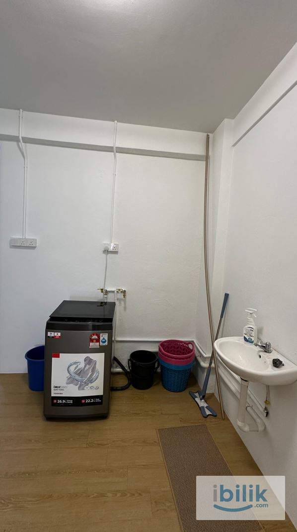 (Room For Rent) Middle Room @ Jelutong - Image 3