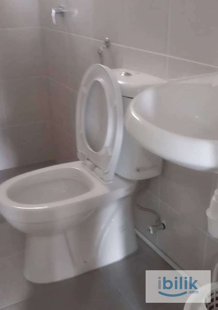 UTAR Students Twin Room for Chinese Male Students | Kampar Lakeside Condo | RM550 - Image 6