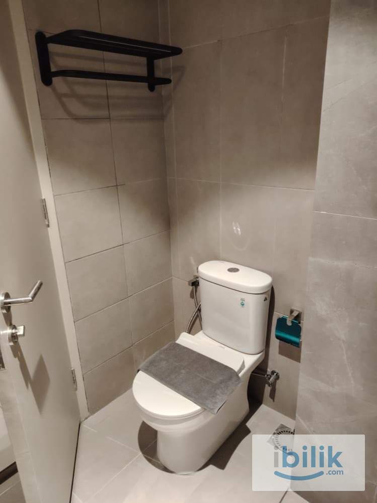 Studio Unit @ Paxtonz Empire City (Damansara Perdana) - Image 6