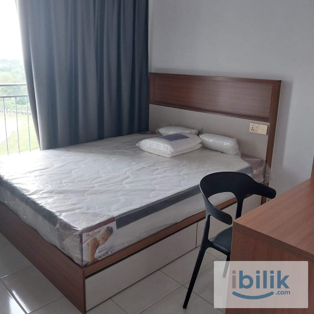 Kampar Lake Condo 阳台房 UTAR TAR UMT 附近 Queen床 明亮通风 合租房 全套家具 - Image 4
