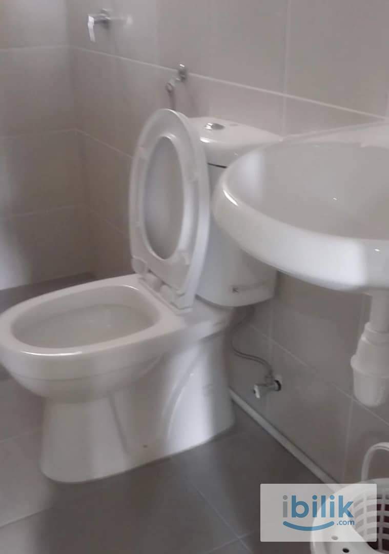 Kampar Lake Condo 阳台房 UTAR TAR UMT 附近 Queen床 明亮通风 合租房 全套家具 - Image 10