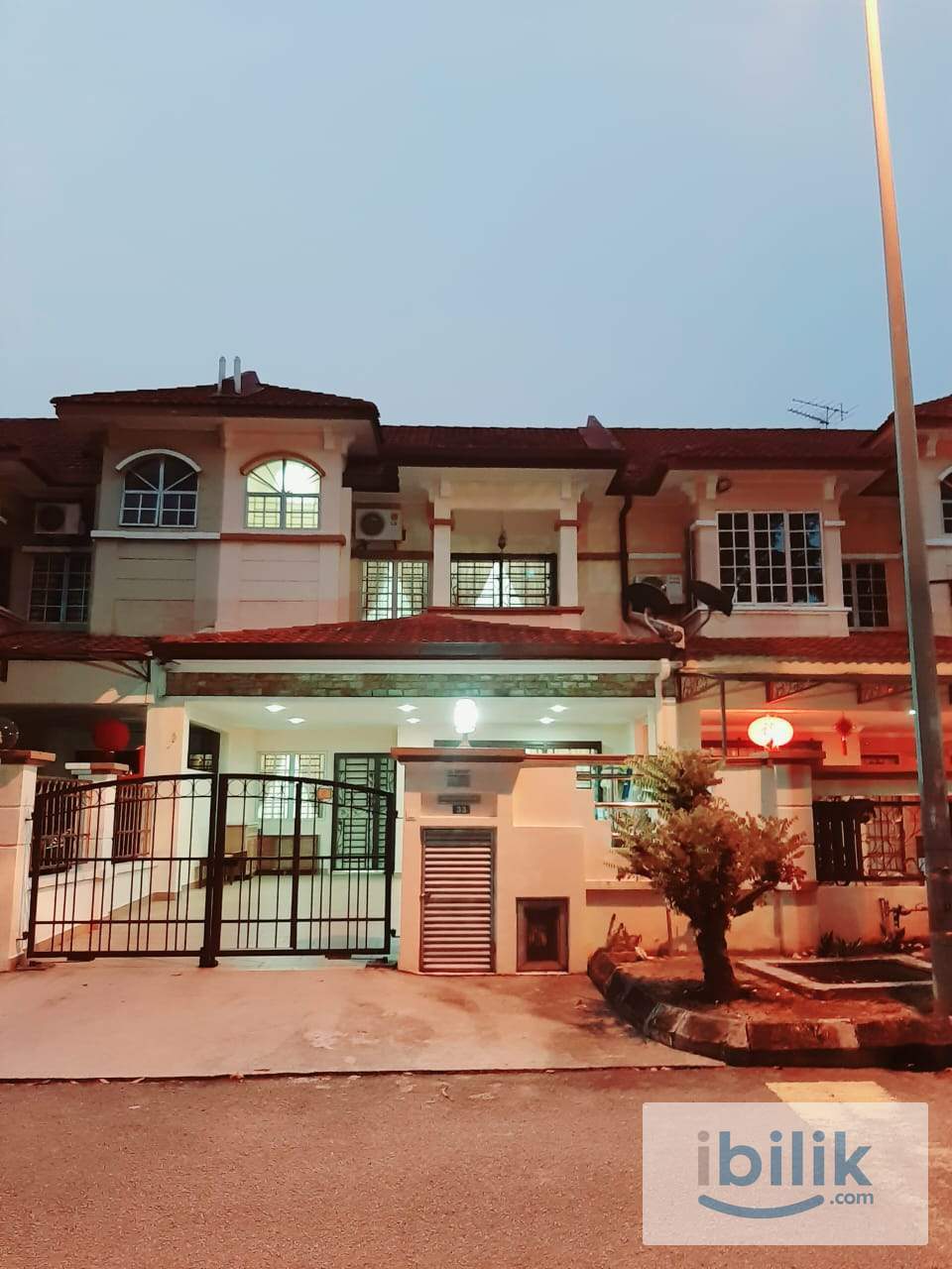 Bandar Puteri Puchong Single Room with Private Bathroom @ Jalan Puteri 12 | Fully Furnished | Move In 1 Aug - Image 1