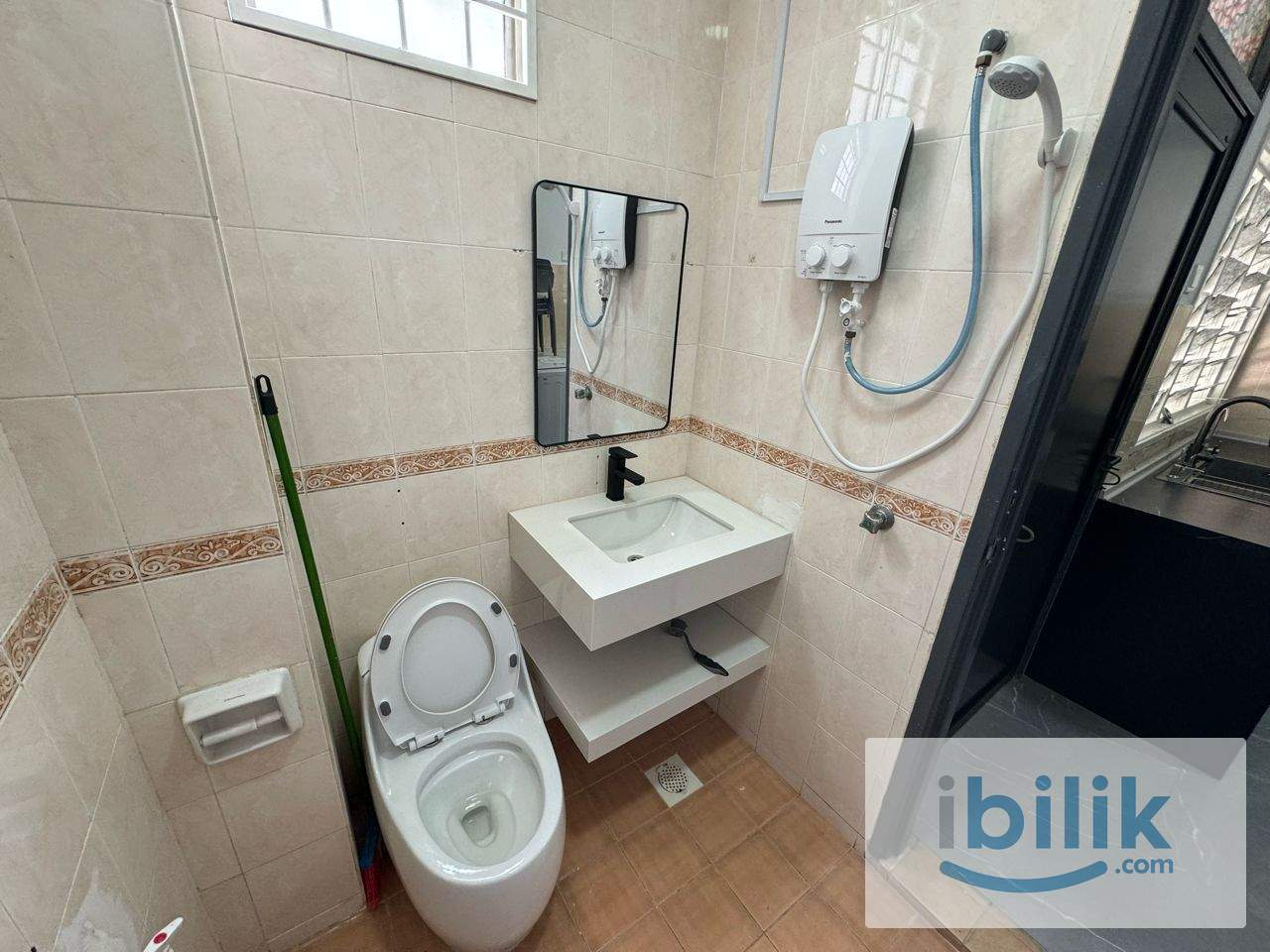 Bandar Puteri Puchong Single Room RM600 | Fully Furnished | Gated & Guarded | Move In Ready - Image 2