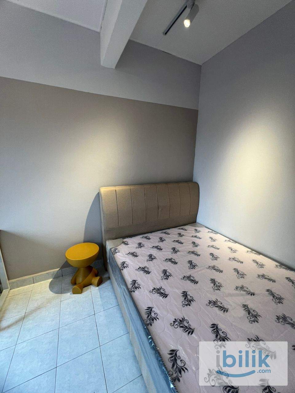 Taman Mutiara Puchong Rooms for Rent | Small / Window / Medium Room | Fully Furnished | Gated & Guarded - Image 4