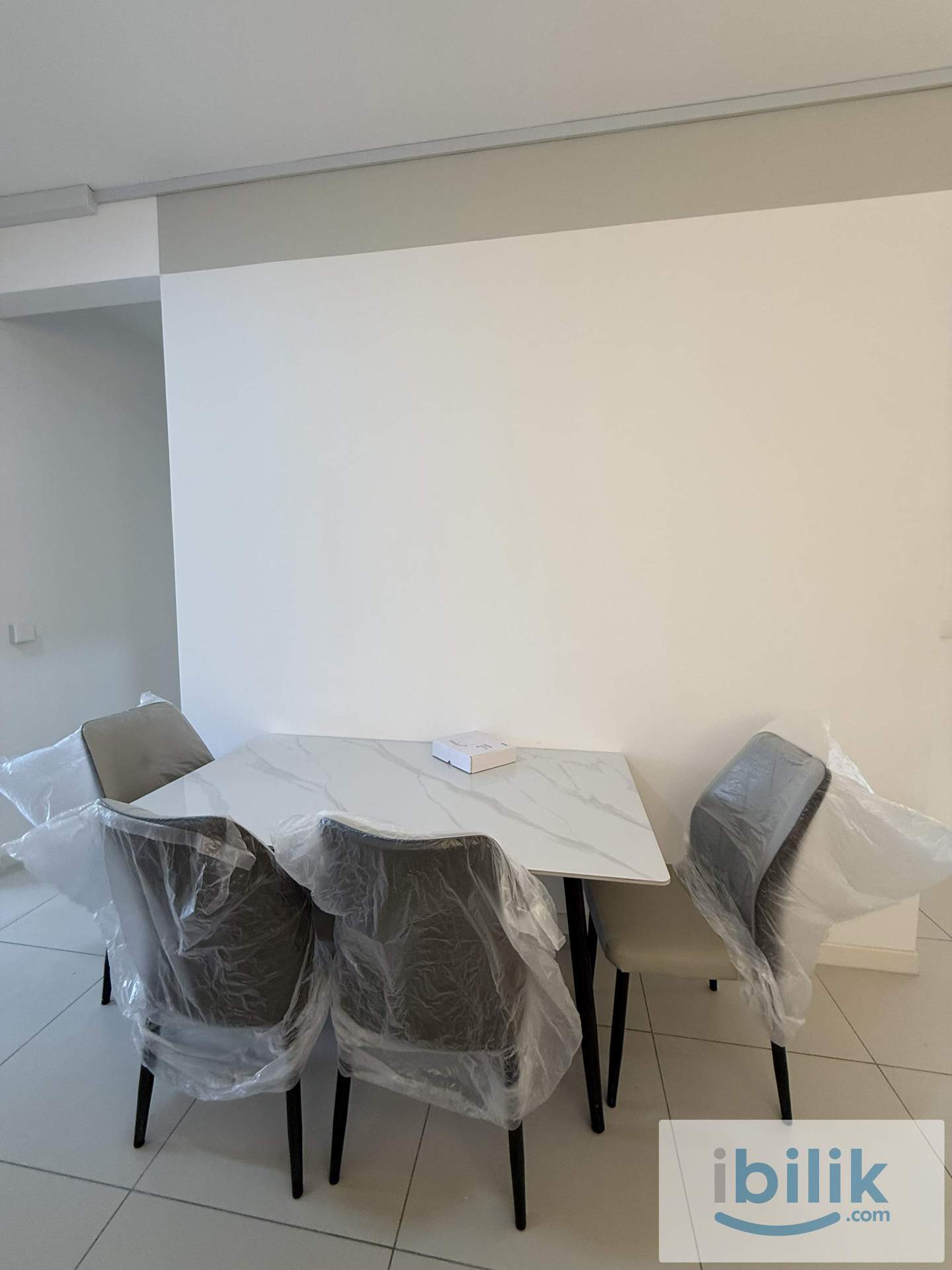 Vierra Residence Kinrara Bukit Jalil Master Room with Private Bathroom | Fully Furnished Condo | Near LRT - Image 5