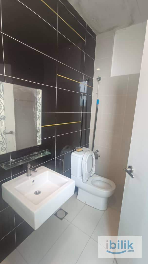 SkyPod Residence Puchong Medium Room with Linked Bathroom | Near LRT | Fully Furnished - Image 2
