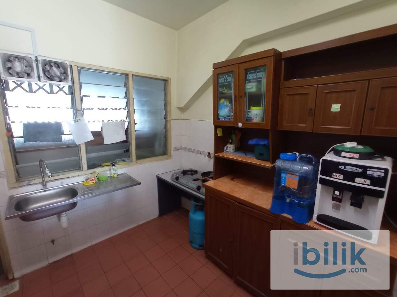 Vista Komanwel B Sri Petaling Female Single Room for Rent | Opposite IMU | Near LRT | Fully Furnished - Image 4