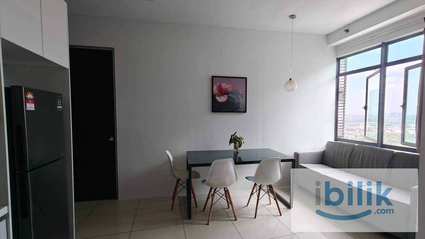 Kenwingston Square Garden Room with TV - Image 6