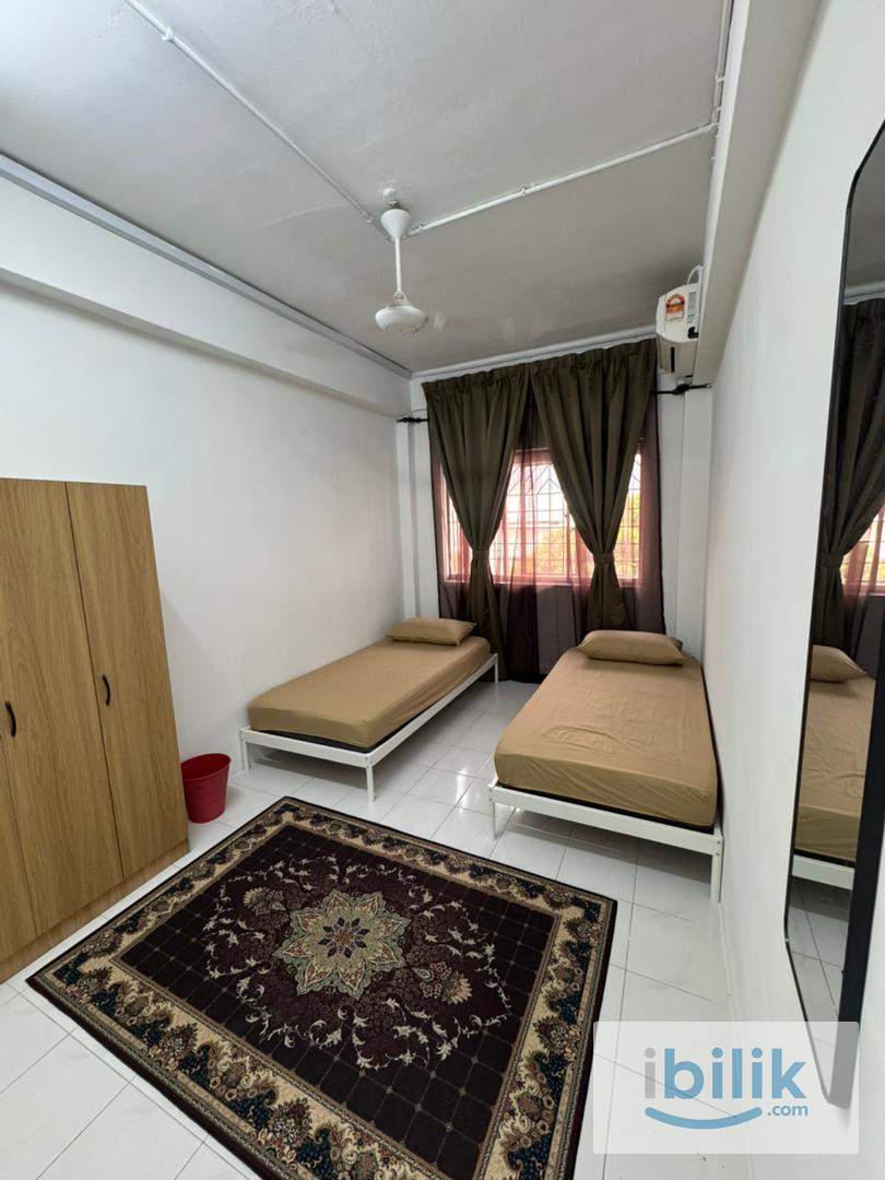 Room For Rent At Seri Kembangan - Image 7