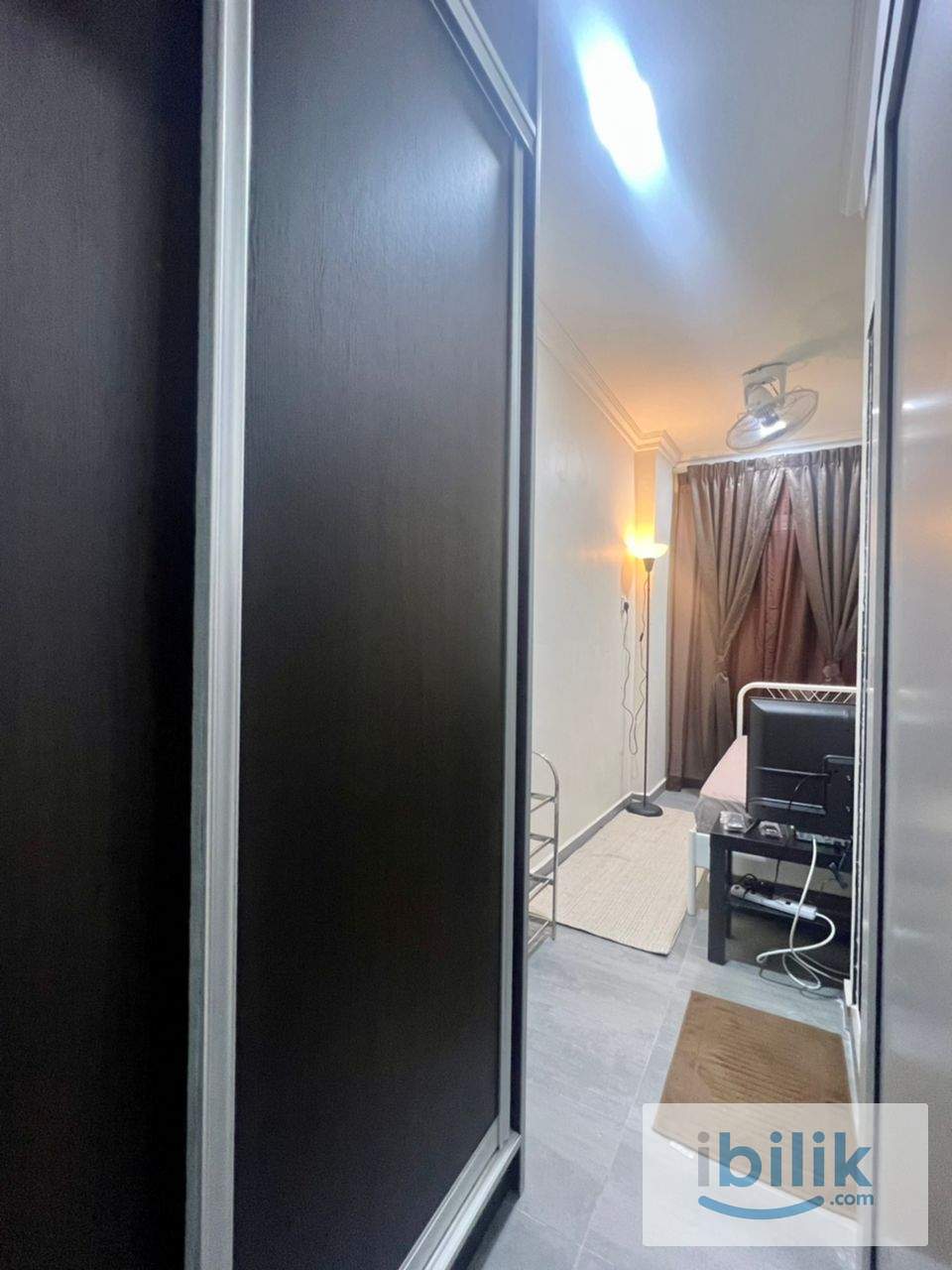 Room For Rent At Kampung Baru - Image 9