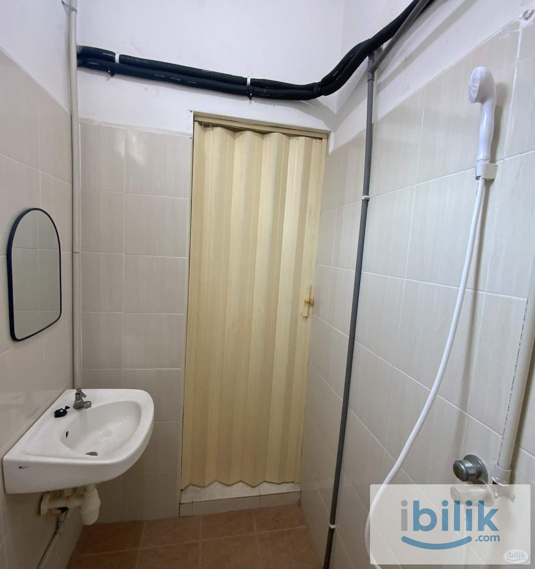ONE RENTAL COVER ALL-RAJA UDA middle room landed house - Image 2